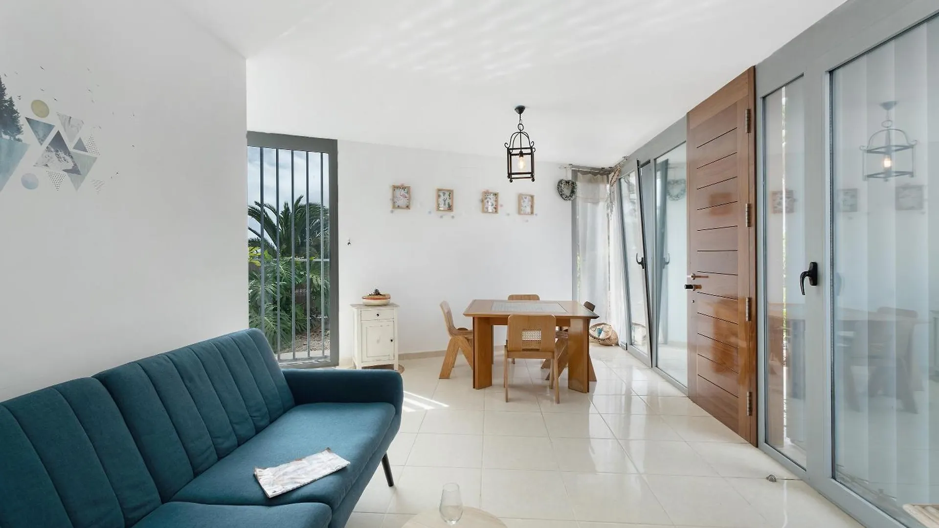 펜션 Villa En Taro 기마르 스페인
